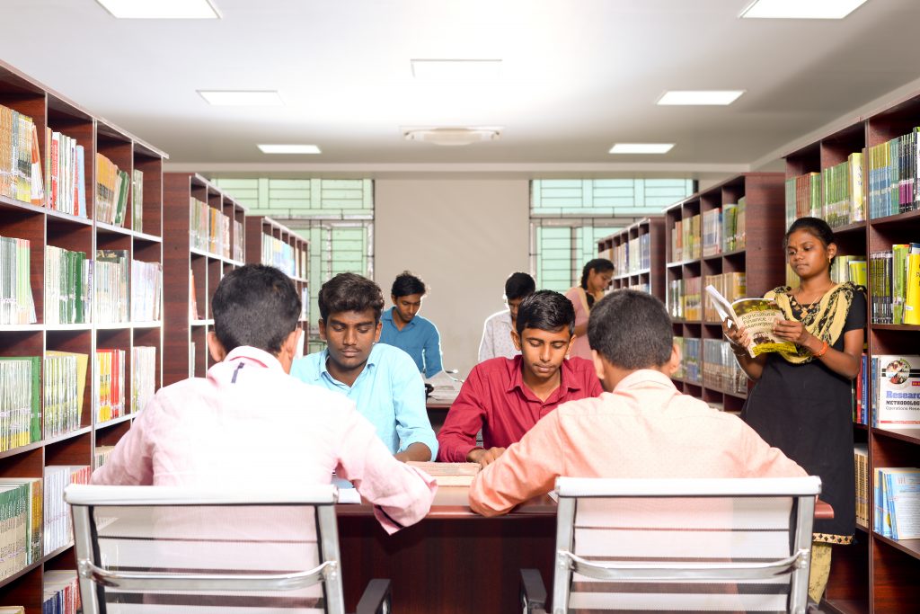 வேளாண்மைக் கல்லூரி LIBRARY